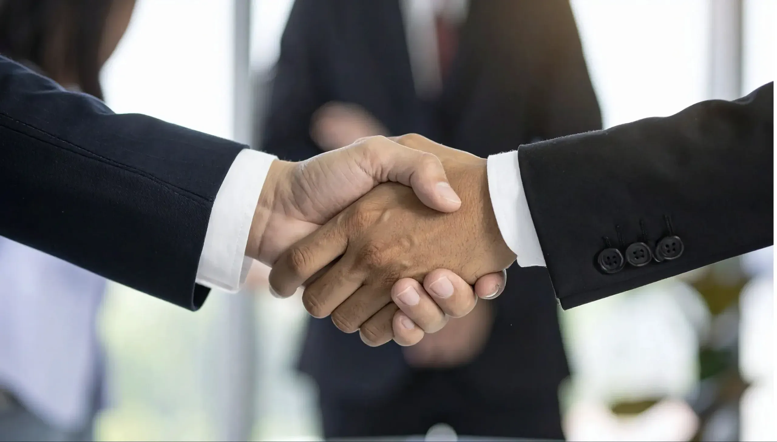 How Small Shopify Stores Turn Simple Questions Into Sales