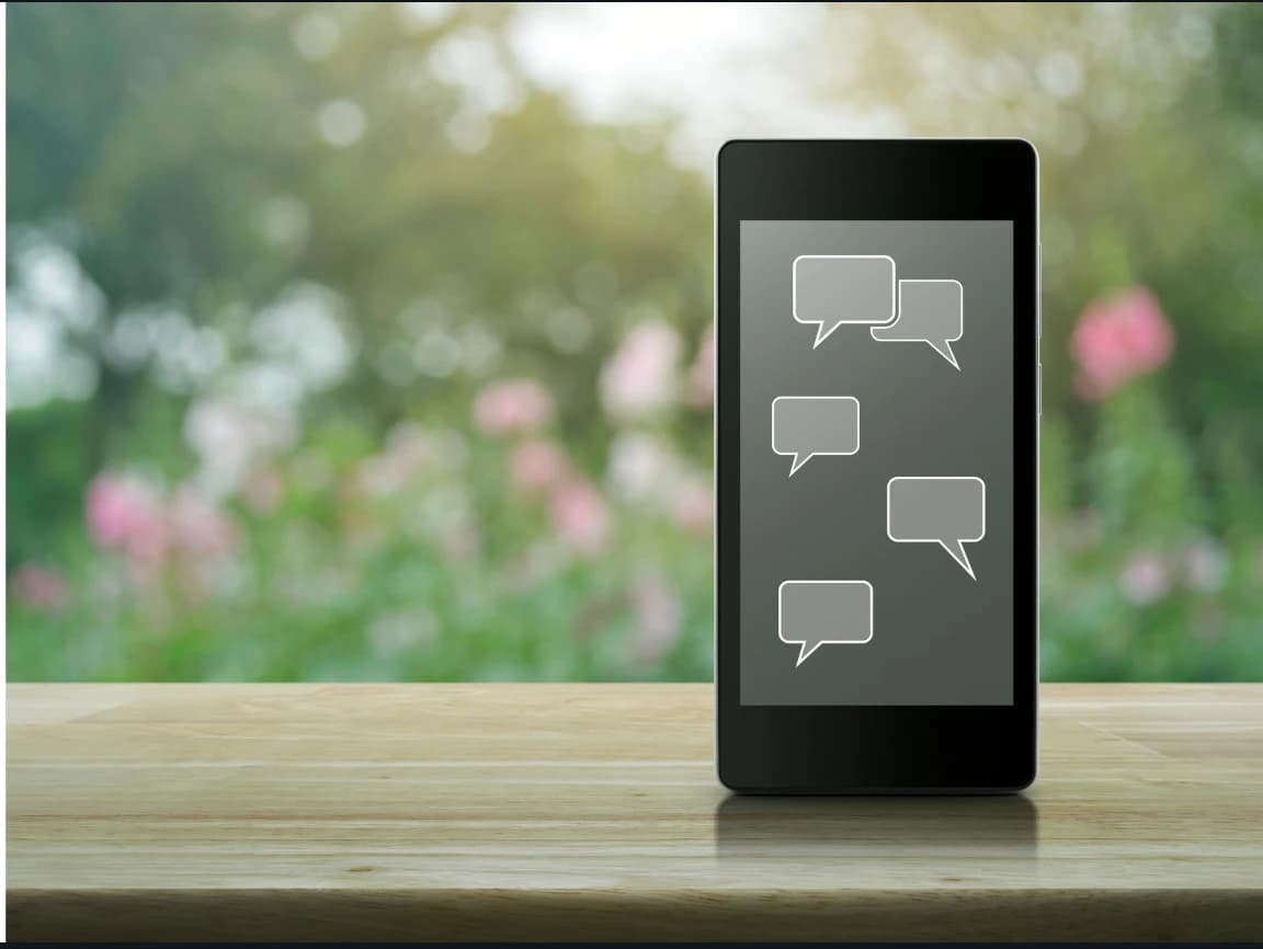 What Successful Small Stores Do Differently With Customer Messages